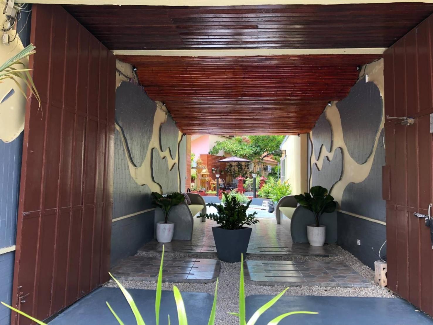 Pandora Cafe Hotel หาดเฉวง ภายนอก รูปภาพ